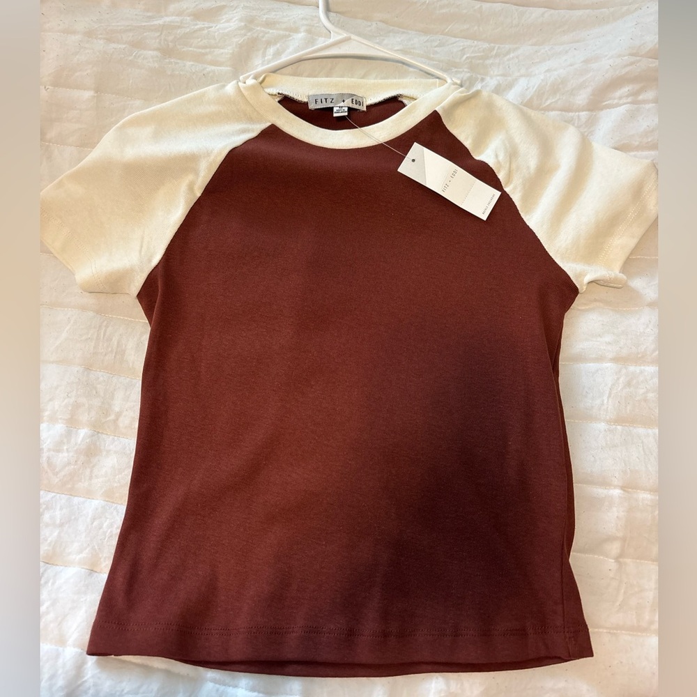 NWT Brown and White Cropped Tee